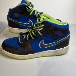 Nike Mens Air Jordan 1 Mid 633206-040 Blue Purple Fuzzy Size 7y
